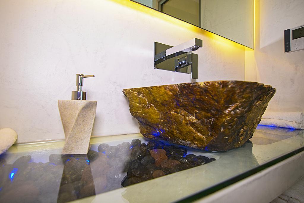 דירות Kamári Santorini Loft מראה חיצוני תמונה